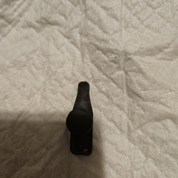 4/$8 Decorative Crocs Charm Shoe Charm - Drucal Extra Viejo - Picture 3 of 3